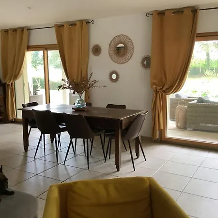 La D Angel Villa *